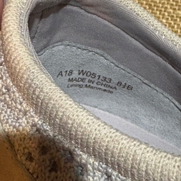 Cole Haan Zerogrand Stitchlite Oxford Perforated Women Sneakers 8.5B Comfort EUC - Picture 12 of 14